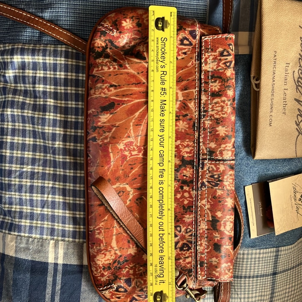 Patricia Nash Crossbody - Picture 6 of 10
